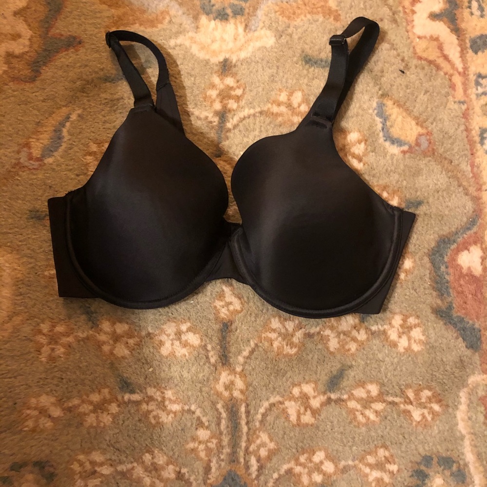 Destination Maternity black nursing bra -36D